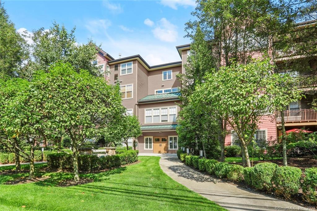 100 Richards Avenue, Unit 114 — exterior photo