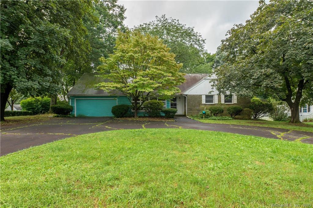 75 Lanyon Drive, Cheshire, Connecticut Residential for sale
