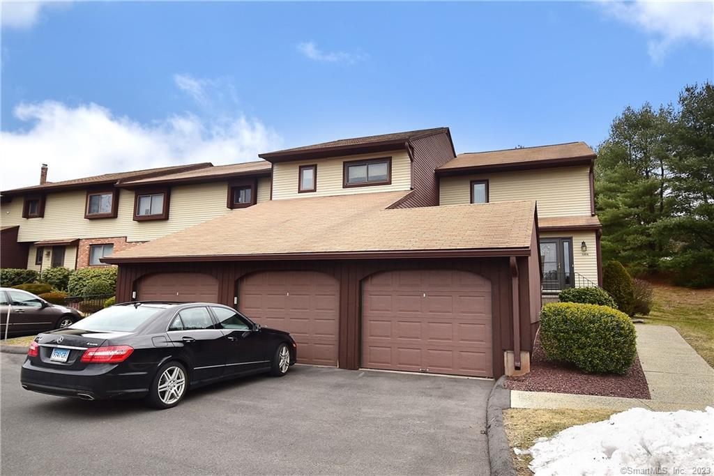 1306 Summer Hill Drive, South Windsor, CT 06074 - Thumbnail 2