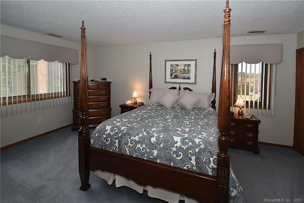 1306 Summer Hill Drive, South Windsor, CT 06074 - Thumbnail 27