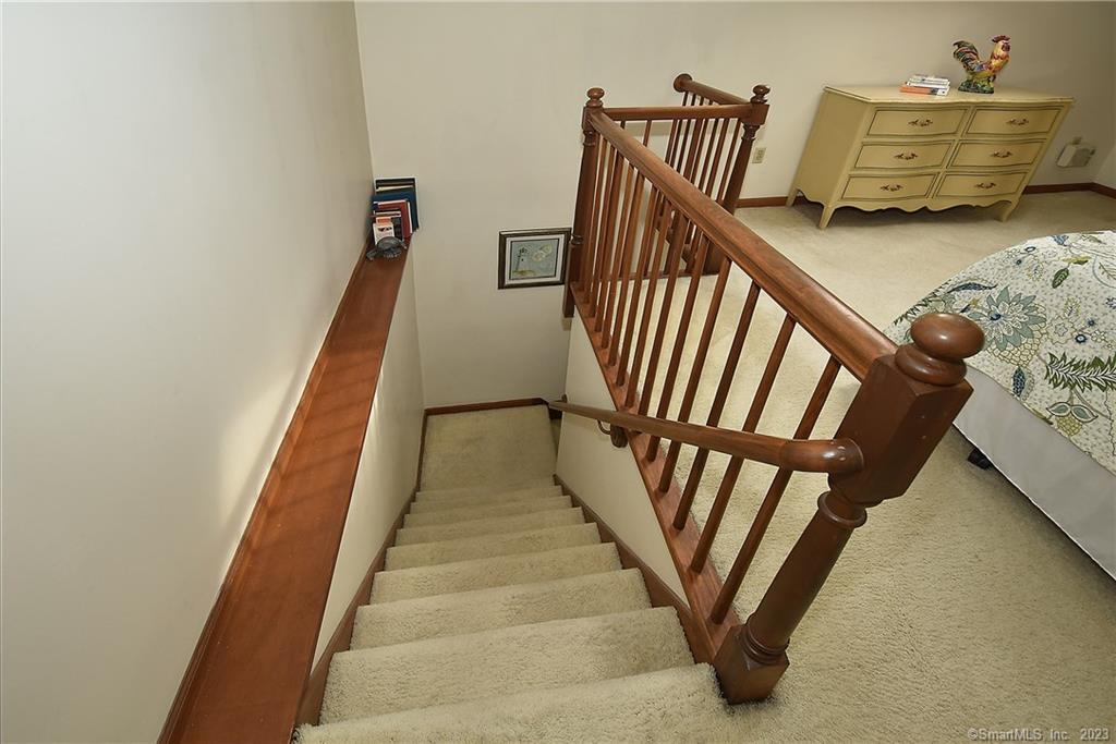 1306 Summer Hill Drive, South Windsor, CT 06074 - Thumbnail 30