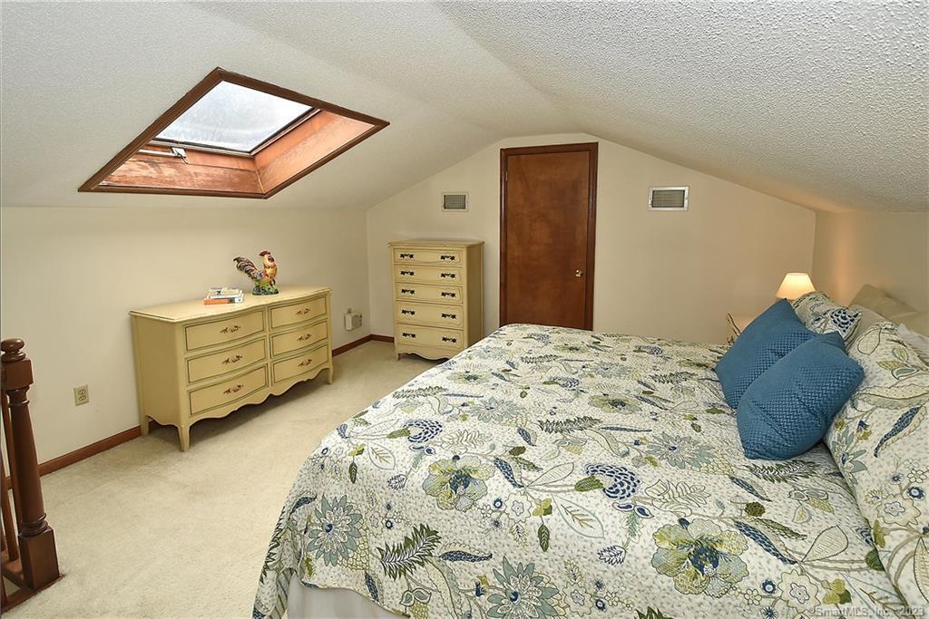 1306 Summer Hill Drive, South Windsor, CT 06074 - Thumbnail 31