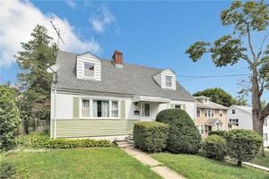 41 Puritan Lane