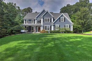 29 Surrey Lane