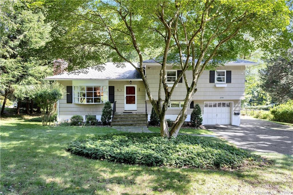 2745 High Ridge Road — exterior photo