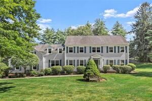 25 Middlebrook Farm Road