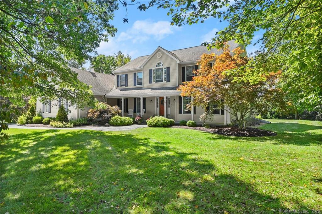 34 Barnview, Brookfield, Connecticut 06804, 5 Bedrooms Bedrooms, 9 Rooms Rooms,3 BathroomsBathrooms,Single Family For Sale,For Sale,Barnview,170597832