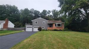 6 Hunters Lane