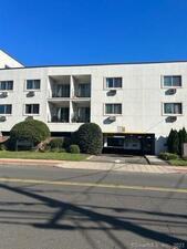 34 Crescent Street, Unit 2E