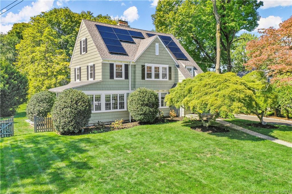 48 Field Street, Stamford, CT 06906