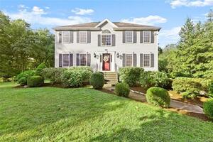 47 Fawn Meadow Drive