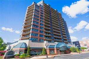 25 Forest Street, Unit 3A