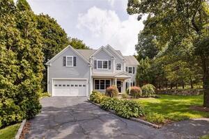 4 Old Farm Place