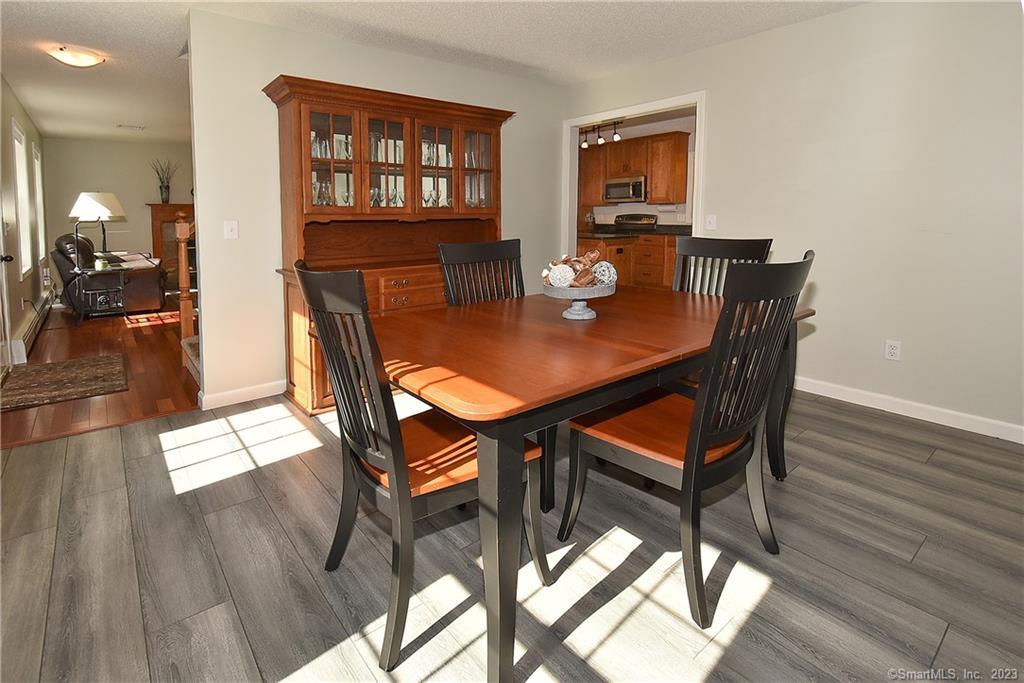 318 Old Post Road, Tolland, CT 06084 - Thumbnail 5