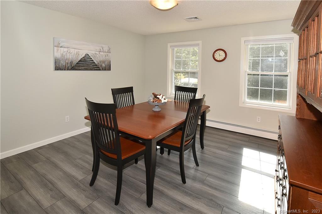 318 Old Post Road, Tolland, CT 06084 - Thumbnail 7