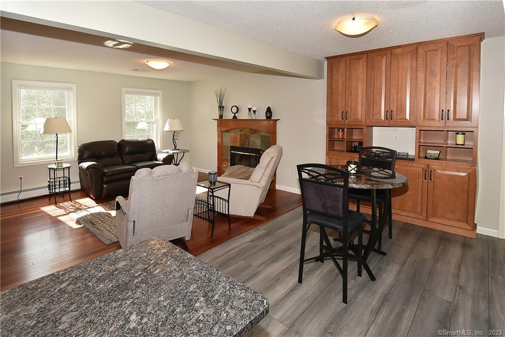 318 Old Post Road, Tolland, CT 06084 - Thumbnail 12