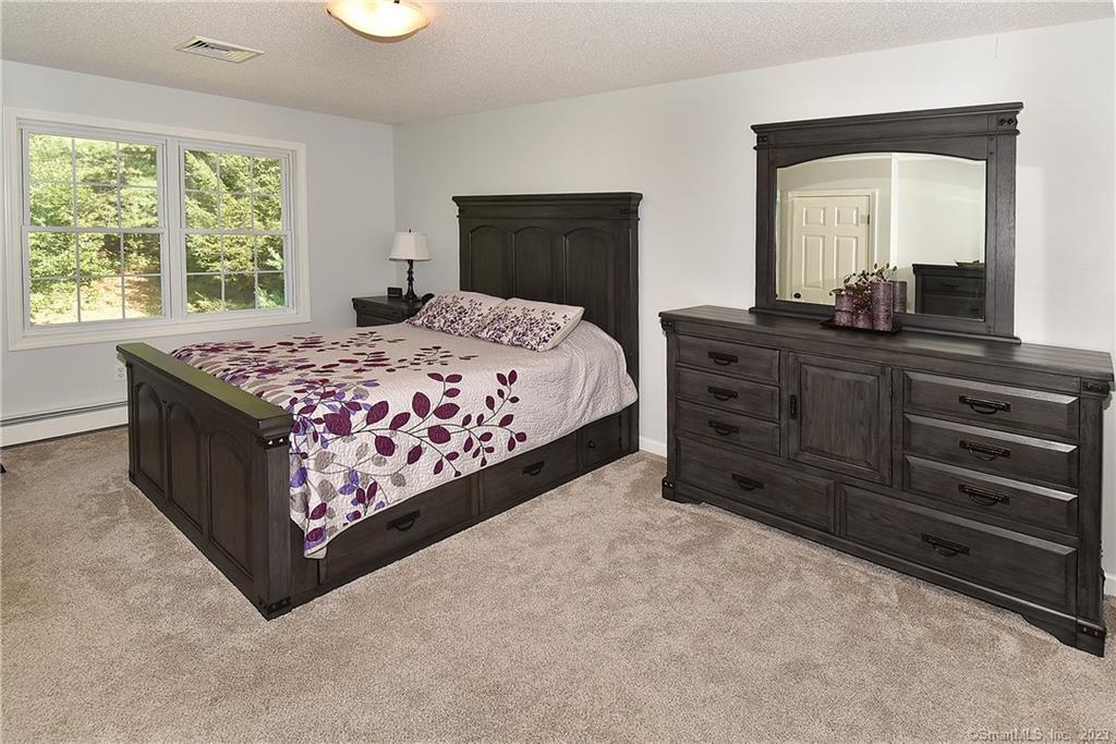 318 Old Post Road, Tolland, CT 06084 - Thumbnail 22