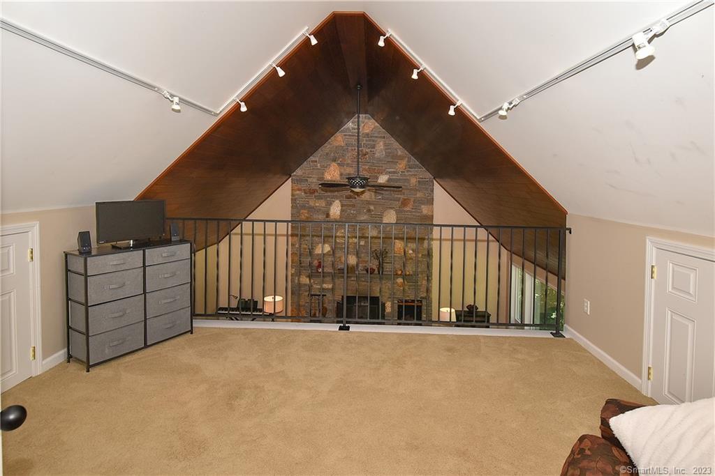 318 Old Post Road, Tolland, CT 06084 - Thumbnail 28