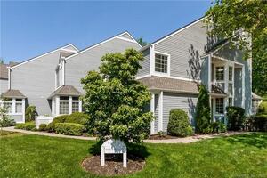 13 Hale Lane, Unit 13