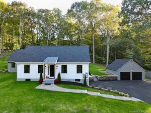 14 Eden Hill Road