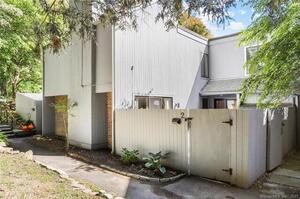 2 Nettle Lane, Unit 2