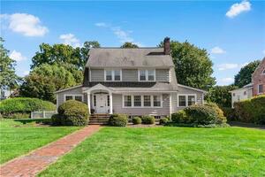 180 Van Rensselaer Avenue