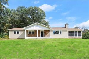 6 Split Rock Road