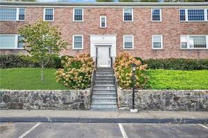 72 Heritage Hill Road, Unit C