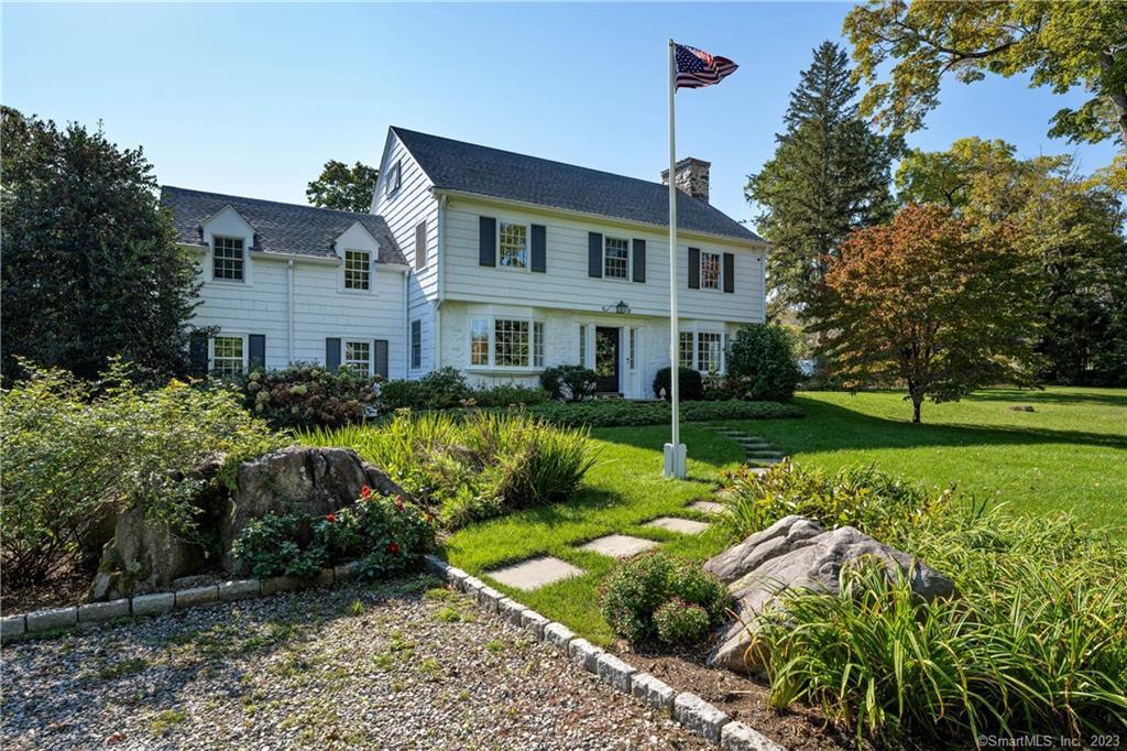 10 North Street — exterior photo