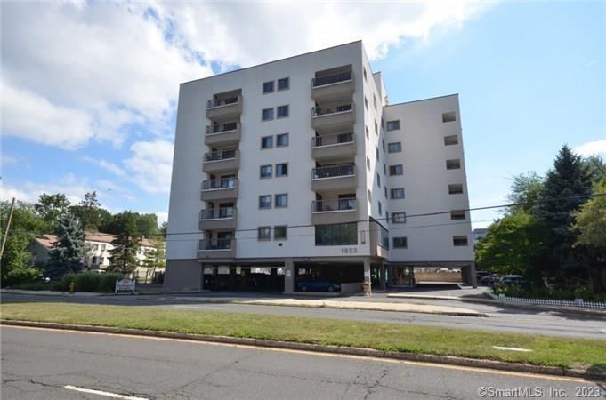 1633 Washington Boulevard, Unit 4A — exterior photo