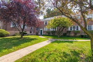 27 Standish Road, Unit 1