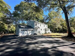 118 Mill River Road