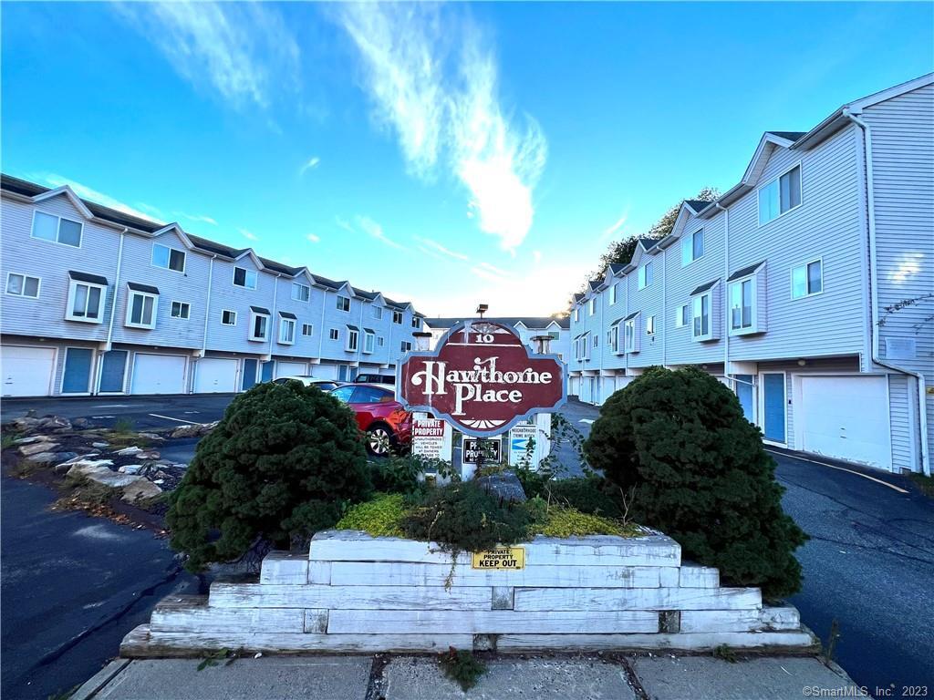 10 Hawthorne Avenue Derby CT