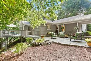 78 Hillandale Road