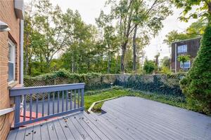 19 Barnstable Lane