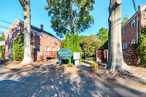 273 Bridge Street, Unit 2