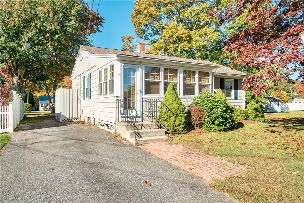 Single Family For Sale at address 41 Center Beach Avenue