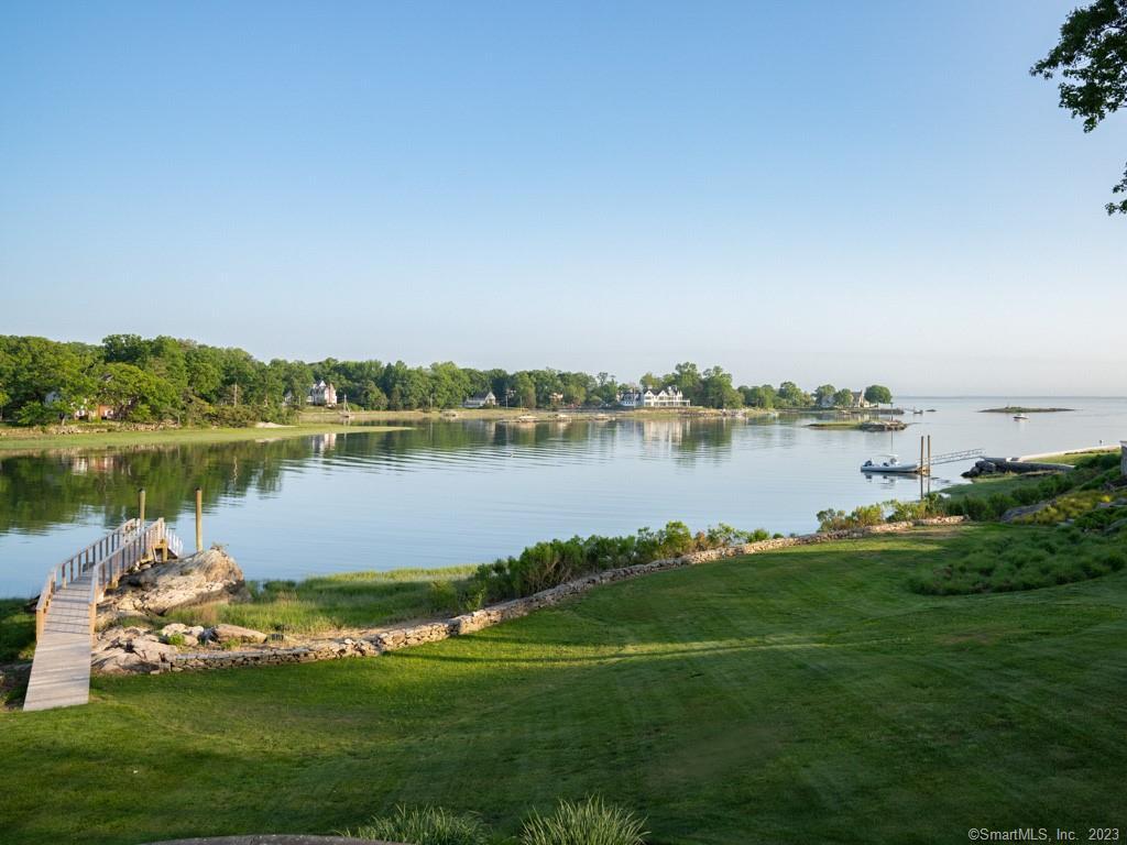 21 Tokeneke Darien CT 06820 Active