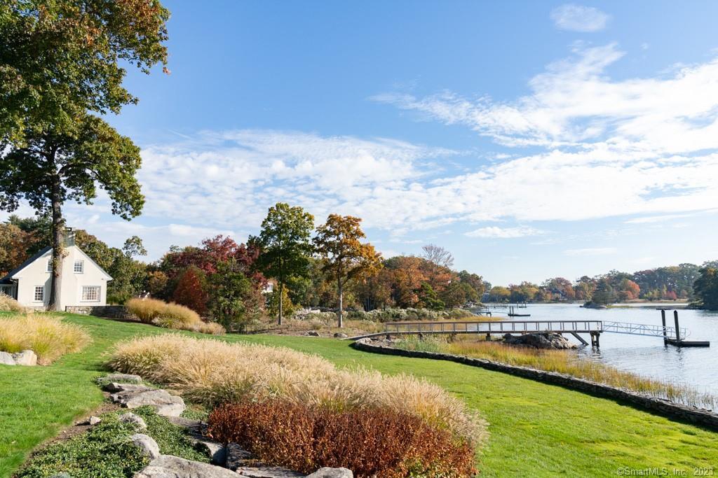 21 Tokeneke Darien CT 06820 Active