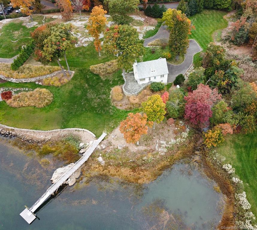 21 Tokeneke Darien CT 06820 Active