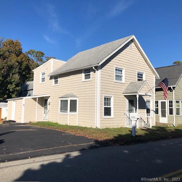 10 South Street, East Lyme, CT 06357