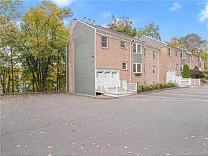 3 Valley View Road, Unit 43