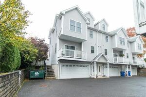 33 Glenwood Avenue, Unit 4