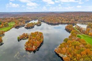 Homes for sale in North Stonington, CT | 0 Lake Of Isles Rd, North Stonington, CT 06359 | MLS# 170371521