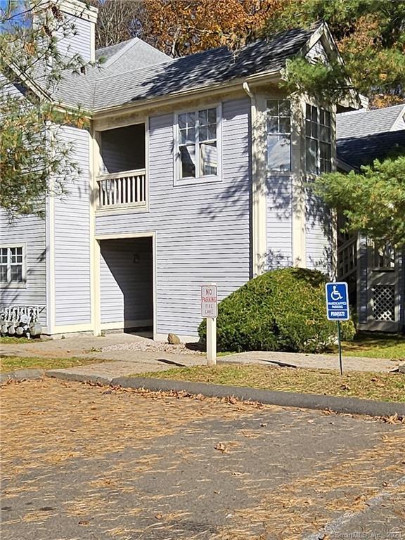 75 Redwood Drive 808, East Haven, Connecticut Condo for sale