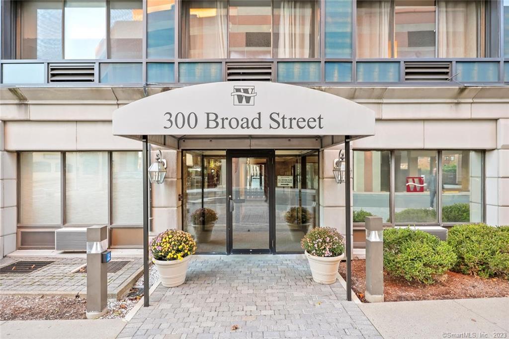 300 Broad Street, Unit 203 — exterior photo
