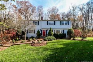23 Taunton Ridge Road