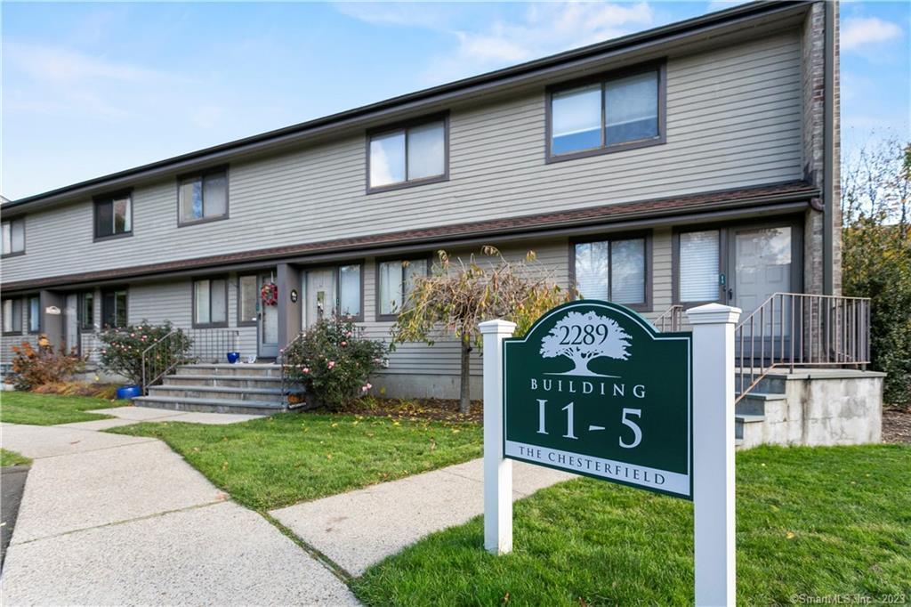 2289 Bedford Street, Unit I2 — exterior photo
