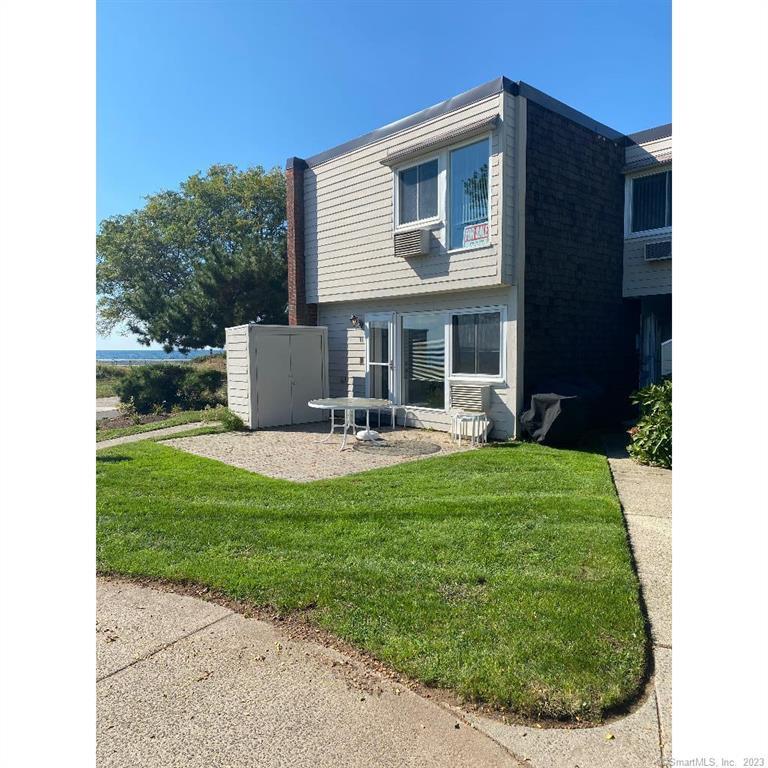 81 West Walk West Haven CT