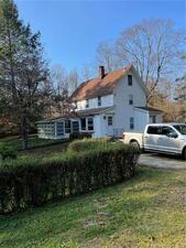 209 Peaceable Street